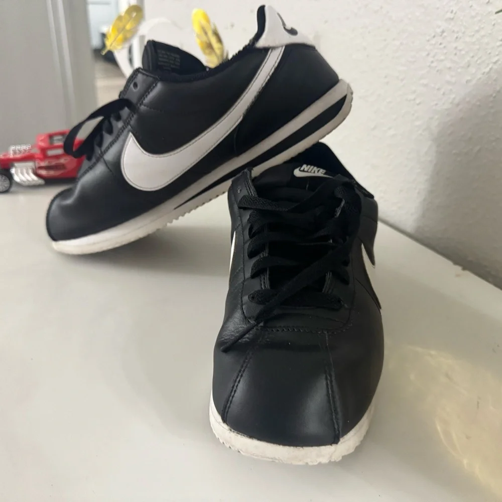 Good condition - Picture 1 of 3